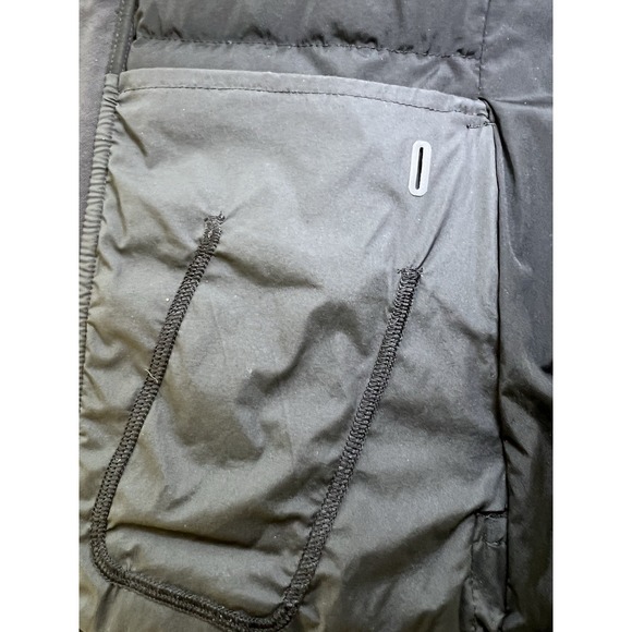 Lululemon Women's Black Down Insulated Vest Size 6 Excellent Condition - Picture 5 of 9
